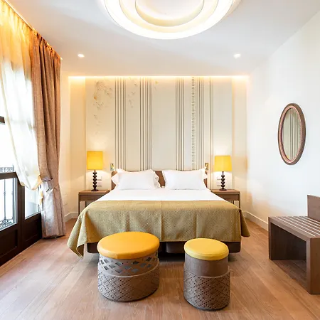 Hotell El Pilar Andalucia 4*